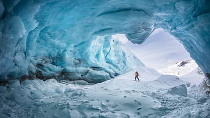 Vinschgau Südtirol Italien Schnee Wintersport Eishöhle Gletscher Schnalstal Skitour Vinschgau Südtirol Italien Schnee Wintersport Eishöhle Gletscher Schnalstal Skitour