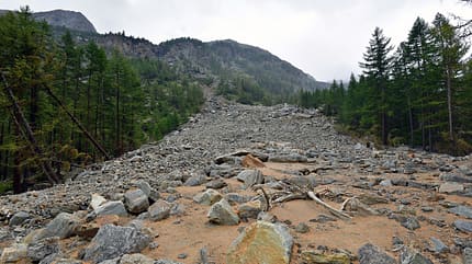 Bergsturz in den Alpen Bergsturz in den Alpen