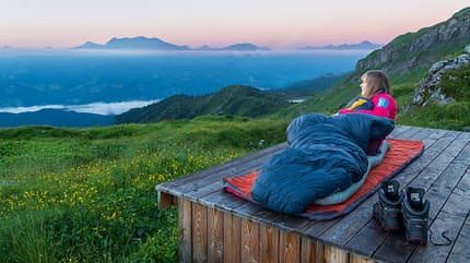 Wandern in der Rheinschlucht in der Schweiz