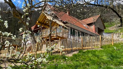 Landurlaub, Schwarzwald, Bauernhaus, Bauernhof, Blüte, Fachwerk, Fachwerkhaus, Ferienhaus, Ferienwohnung, Frühling, Hideaways, Hof, Huber Xaveri-Hof, Ortenau, Ottenhöfen, Patrick Basler, Schwarzwald, Unterkunft, Übernachtung Schwarzwald Hideaways - Ottenhöfen Mittlerer Schwarzwald Huber Xaveri Hof