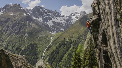 Pitztal Tirol Österreich Ötztaler Alpen Klettern Klettergarten Hexenkessel Plageross Pitztal Tirol Österreich Ötztaler Alpen Klettern Klettergarten Hexenkessel Plageross
