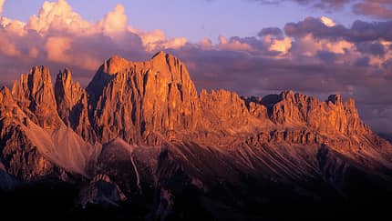 od-2019-dolomiten-jubilaeum-Suedtirols-Sueden_Rosengarten_Abend_Alpengluehen_c-IDM-Suedtirol_Valentin-Pardeller (jpg)