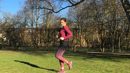 od-keen-trailfit-2017-Workout_draussen_Rueckwaertslaufen (jpg)
