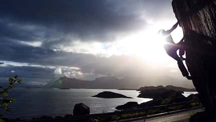 KL-Pirmin-Bertle-bouldern-in-Norwegen-3140 (jpg)