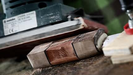 Bushcraft: Messer und Messerscheide selber bauen 