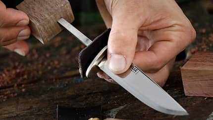 Bushcraft: Messer und Messerscheide selber bauen 