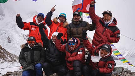 Nimsdai und Team haben erstmals den K2 im Winter bestiegen 