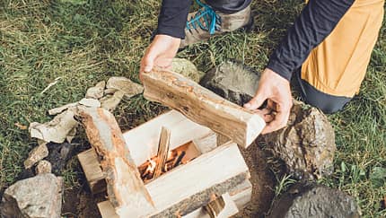 Bushcraft 10/2021: Gargrube bauen