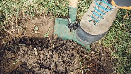 Bushcraft 10/2021: Gargrube bauen