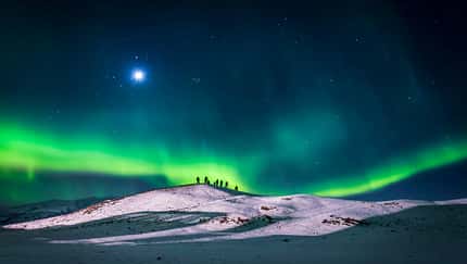 spirituality,exploration,majestic,tranquil scene,mystery Island