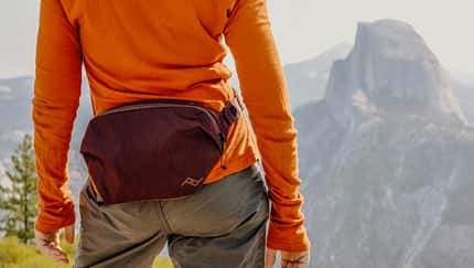 Peak Design Outdoor Sling 2L