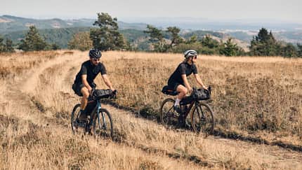 Bikepacking im Sauerland,trockenes Gras Bikepacking im Sauerland,trockenes Gras