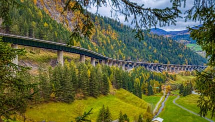 Brenner, Pass, Alpenpass, Alpen, Österreich, Brennerautobahn Alpen, Autobahn, Brenner, Wald