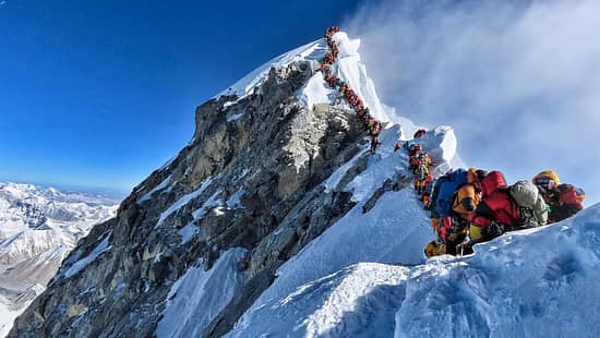Stau am Gipfel des Mount Everest 