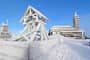 Fichtelberghaus, on the summit of Fichtelberg with snow in winter, Mount Fichtelberg, Oberwiesenthal, Erzgebirge, Ore Mountains, Saxony, Germany Sachsen Fichtelberghaus, on the summit of Fichtelberg with snow in winter, Mount Fichtelberg, Oberwiesenthal, Erzgebirge, Ore Mountains, Saxony, Germany Sachsen