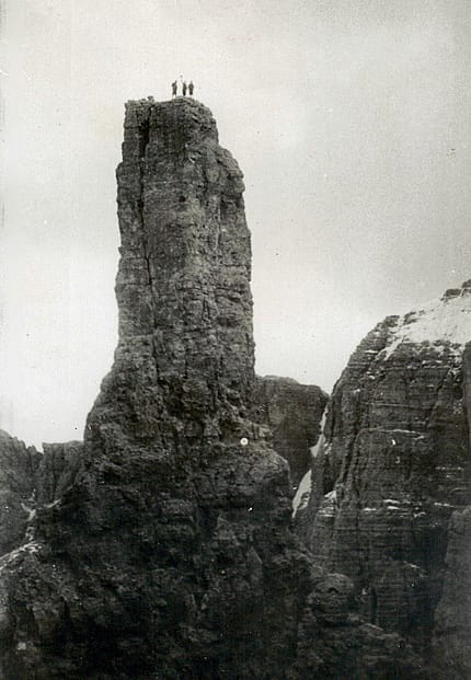 KL-Themenspecial-Groeden-2014-Geschichte-Lietres-Turm (jpg) KL-Themenspecial-Groeden-2014-Geschichte-Lietres-Turm (jpg)