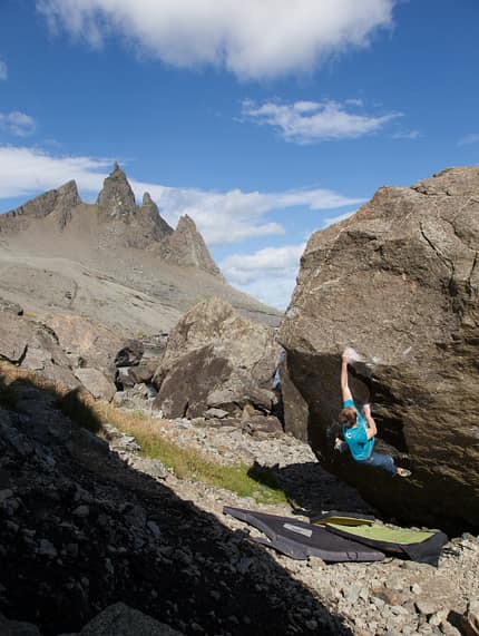 kl-klettern-island-bouldern-33 (jpg) kl-klettern-island-bouldern-33 (jpg)