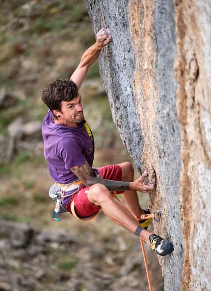 Klaas Willems bei der Erstbegehung von Insanity (8c) in Ulassai, Sardinien Klaas Willems bei der Erstbegehung von Insanity (8c) in Ulassai, Sardinien
