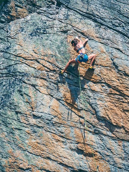 Klettern und Bouldern in Mognola Klettern und Bouldern in Mognola