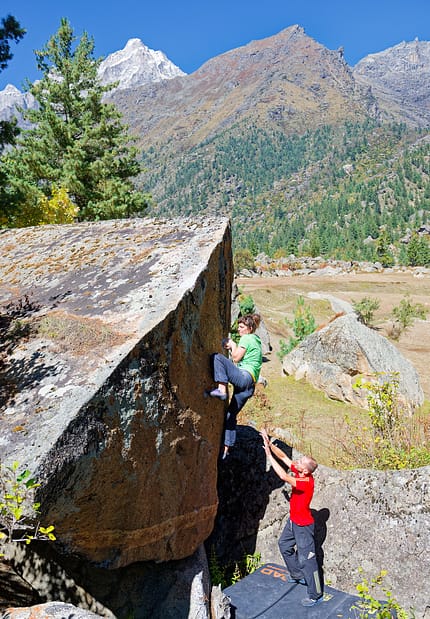 Bouldern indischer Himalaya Rakchham Bouldern indischer Himalaya Rakchham