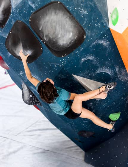 Oriane Bertone bouldert Oriane Bertone bouldert