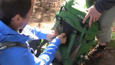 outdoor-Praxistipp: Trekkingrucksack anpassen outdoor-Praxistipp: Trekkingrucksack anpassen